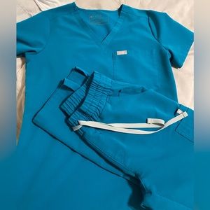 Figs scrub set - Pacific Blue